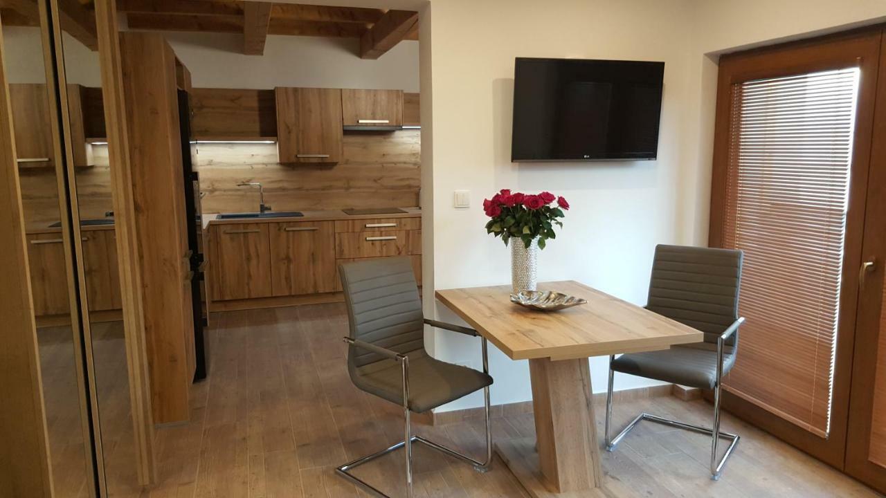 Village Romantic Apartments Near Cesky Krumlov (Adults Only) Strizov Exterior foto